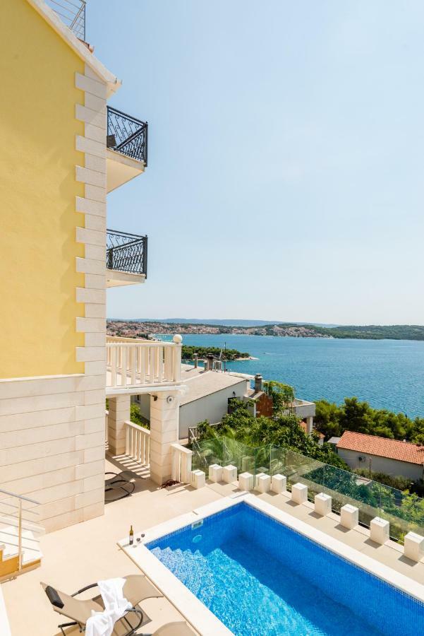 Villa Boris Trogir Exteriör bild