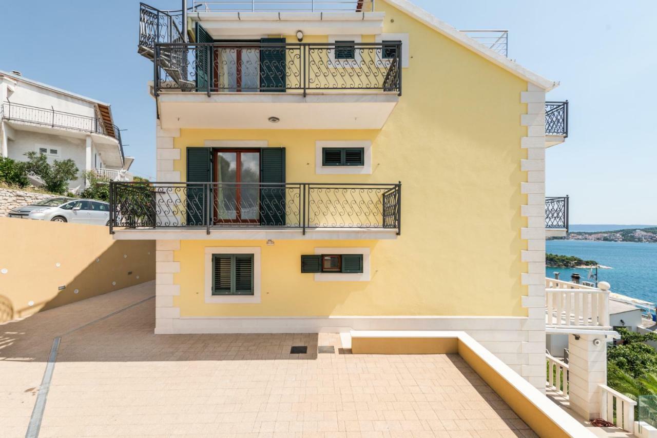Villa Boris Trogir Exteriör bild