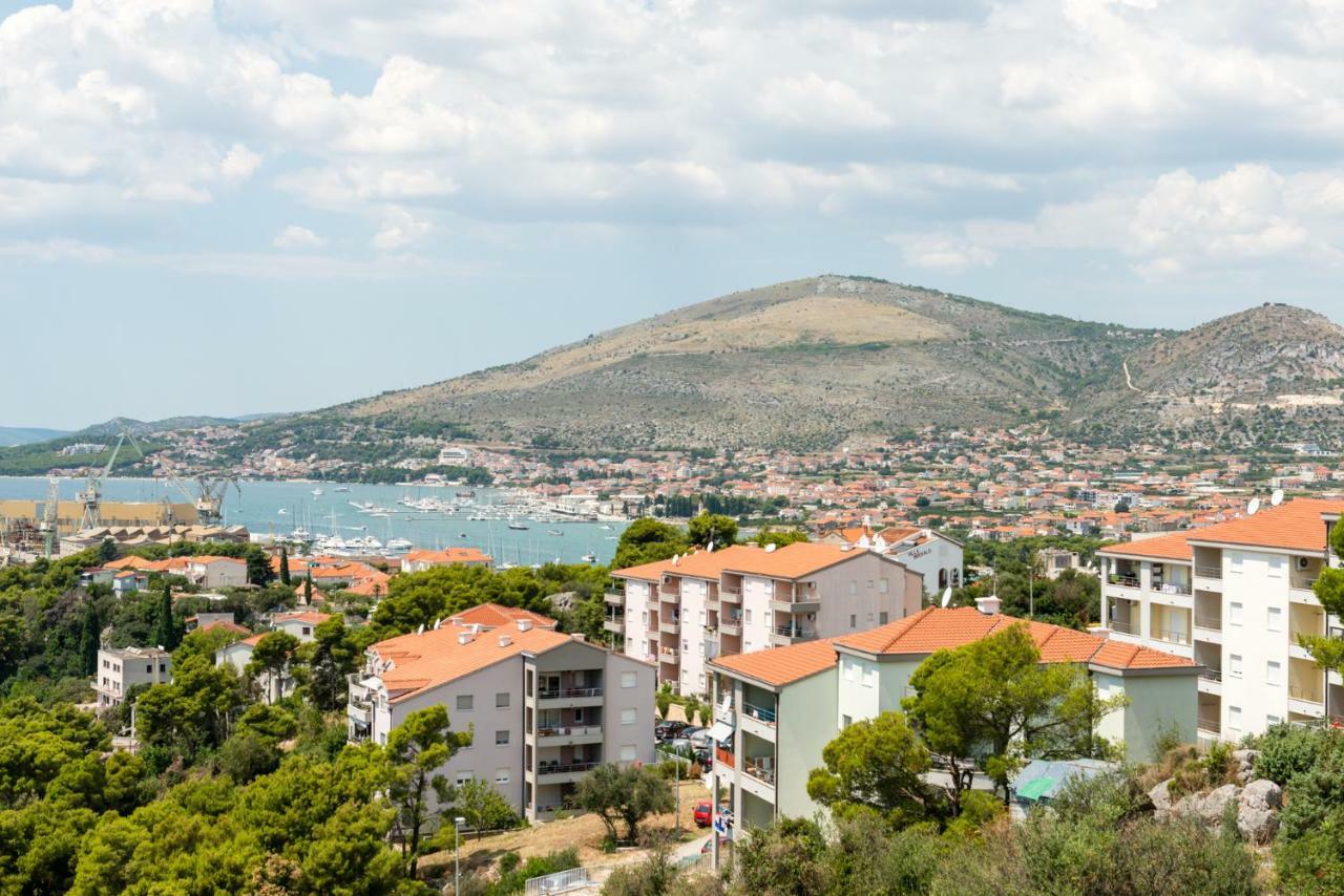 Villa Boris Trogir Exteriör bild