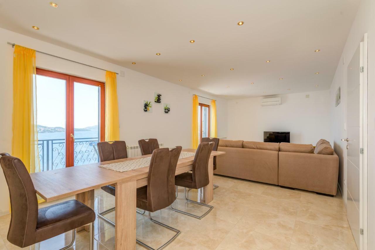 Villa Boris Trogir Exteriör bild