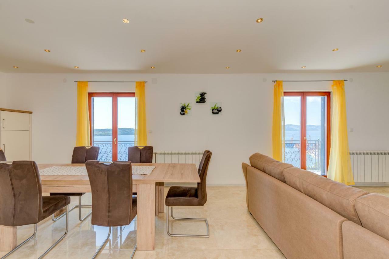 Villa Boris Trogir Exteriör bild