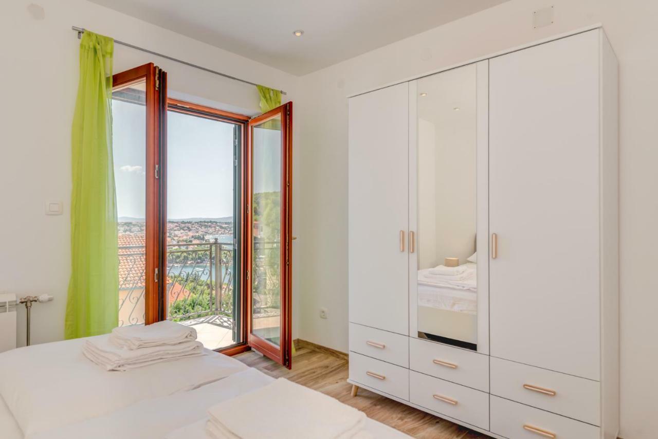 Villa Boris Trogir Exteriör bild