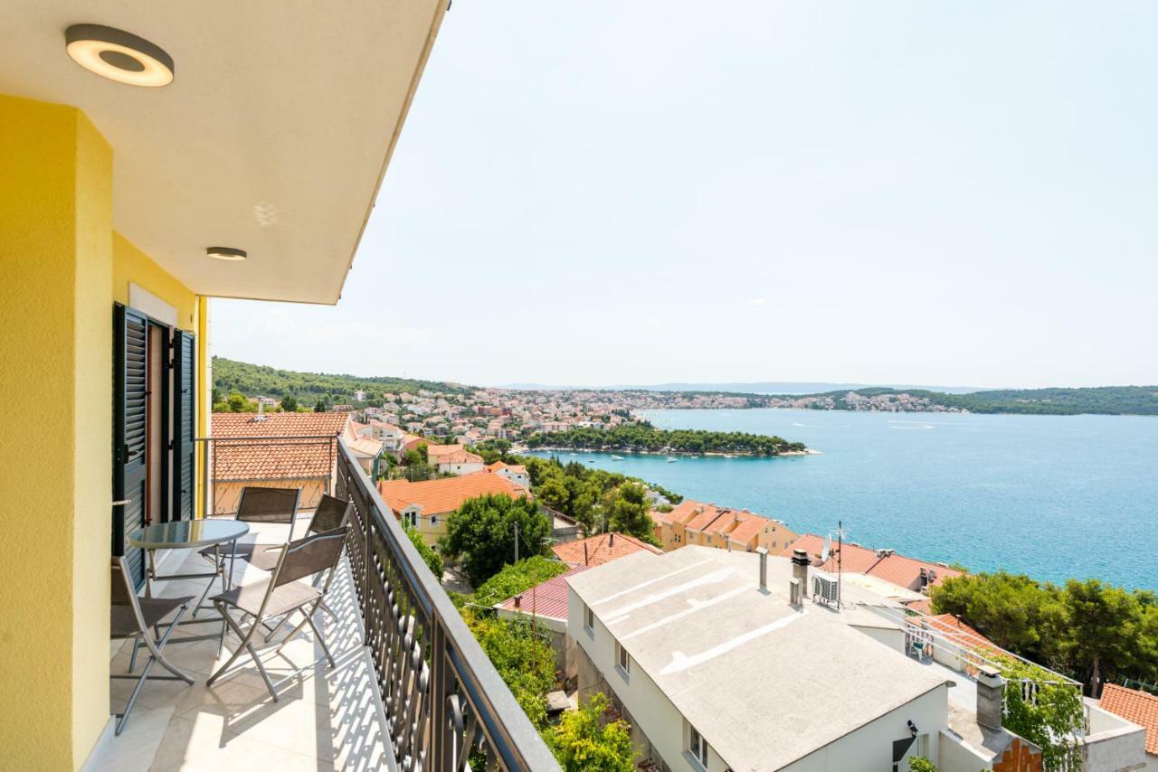 Villa Boris Trogir Exteriör bild